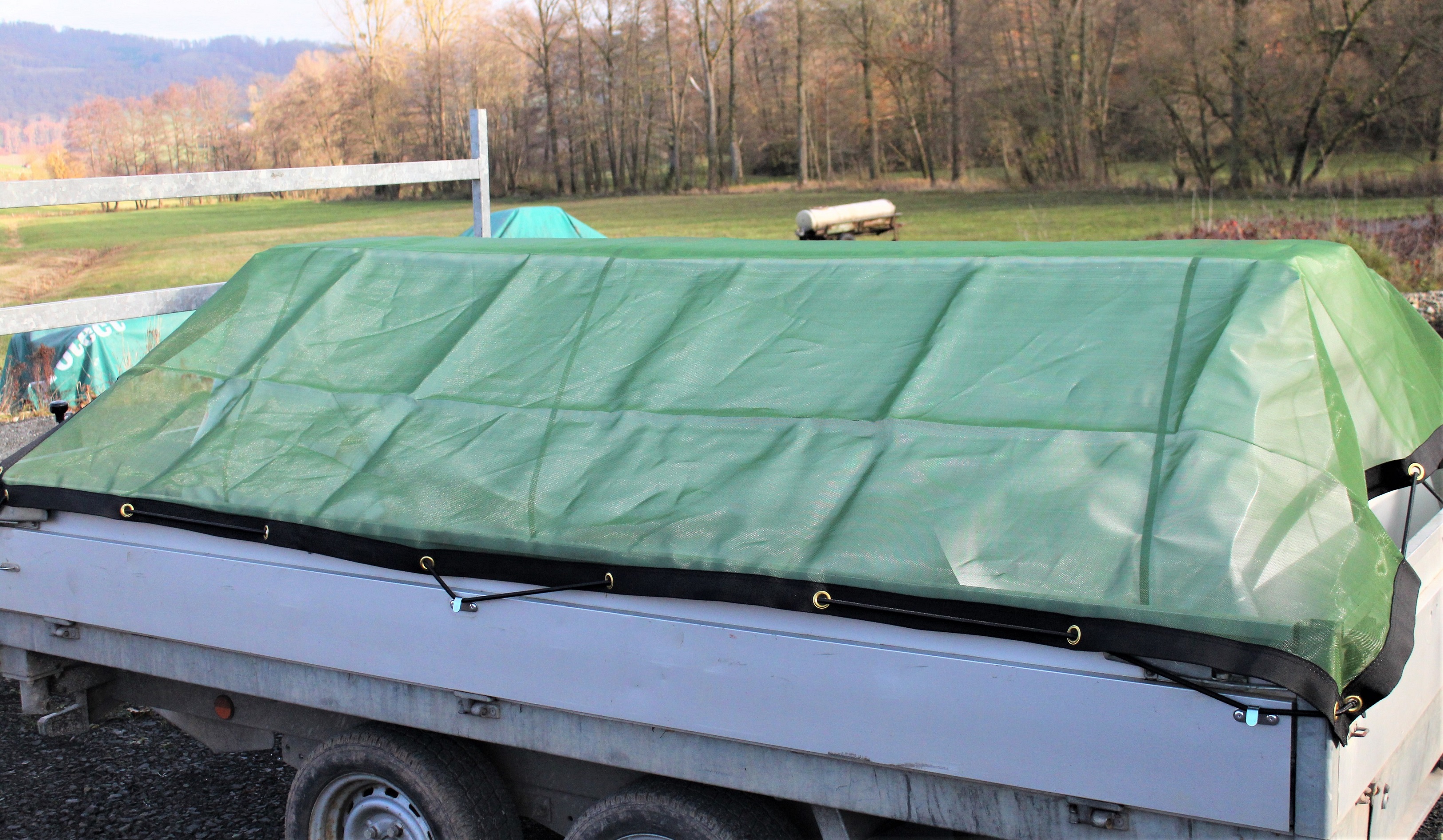 Container/Anhänger Abdecknetz feinmaschig grün Container/Anhänger Abdecknetz feinmaschig grün