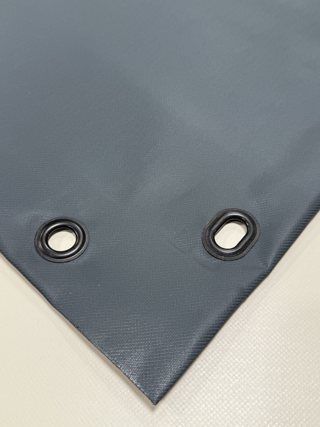 Carportplane mit schräger Seite PVC matt mit Canvas-Maserung